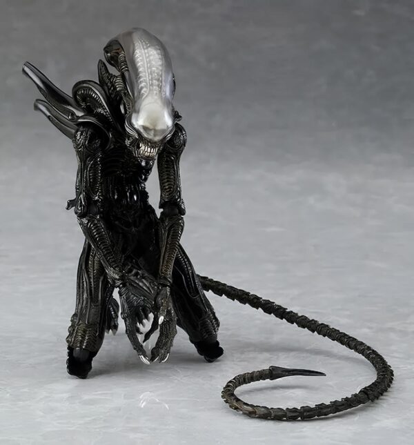 Figurka Xenomorpha z filmu Obcy 16 cm realistyczna figurka kolekcjonerska dla fanów sagi Alien - obrazek 8