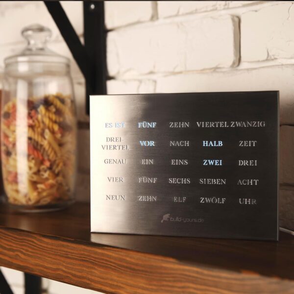 Elegancki Zegar LED do Biura build-yours BoxClock w języku niemieckim, szczotkowana stal Powystawowy - obrazek 7
