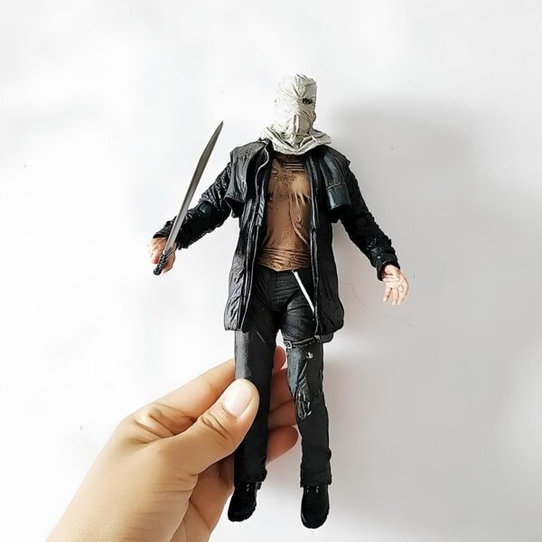 Figurka Jason Voorhees Piątek 13-go 18 cm kolekcjonerska figurka kultowego bohatera horrorów - obrazek 2