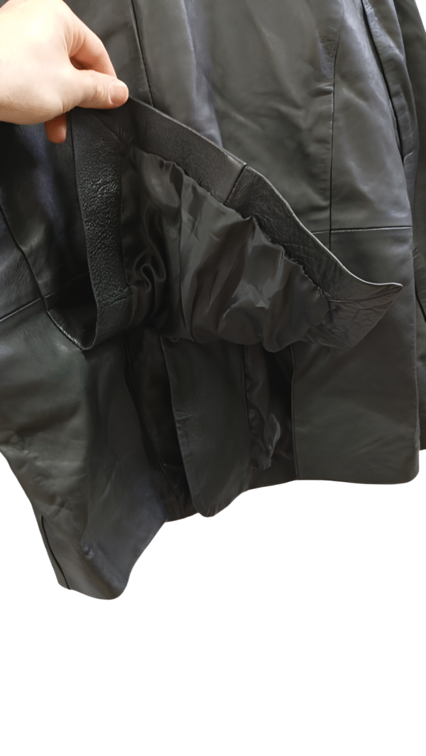 Męska skórzana kurtka sportowa Aviatrix EAQQ, czarna, 2 guziki, 2XL, EUR 54 - obrazek 3
