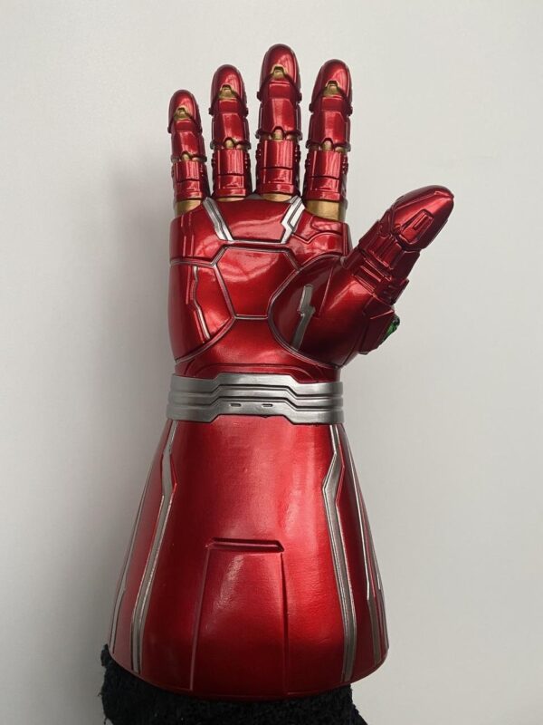 Rękawica Iron Mana, która świeci! Avengers, Rękawica Iron Man 30 cm - obrazek 2