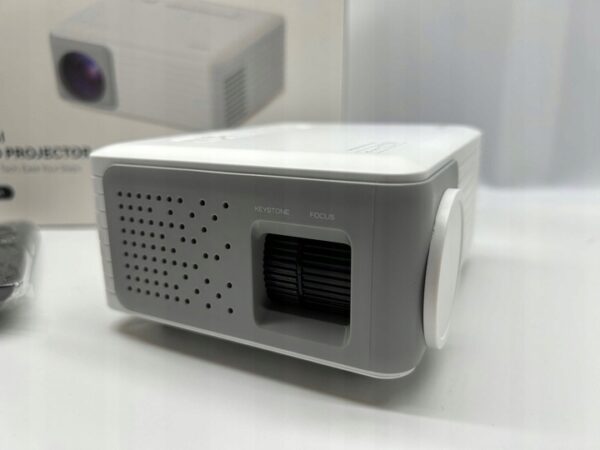 Mini projektor ze statywem AKIYO O1 Full HD 1080p, Powystawowy - obrazek 3