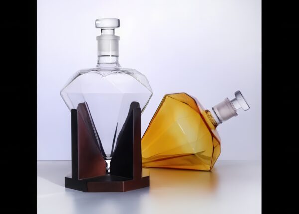 Karafka diamentowa RESTEQ 1L do whisky i alkoholi, elegancka forma - obrazek 6