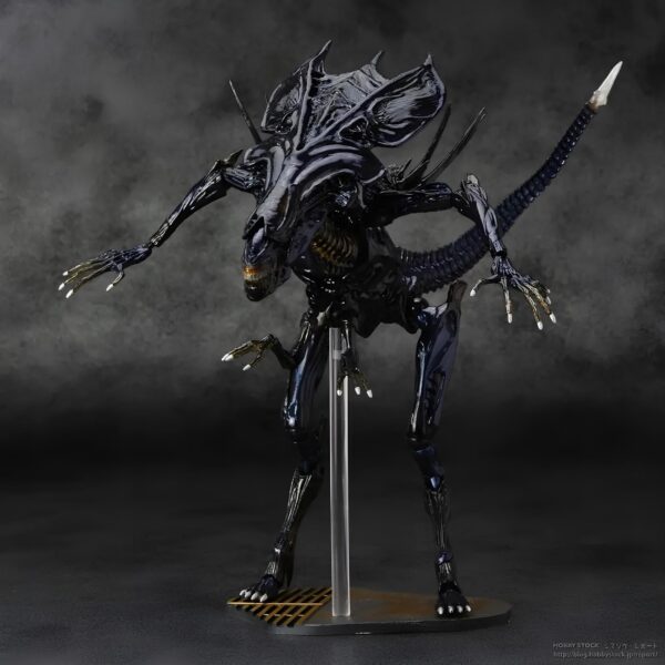 Figurka Królowej Obcych z filmu Obcy 32 cm realistyczna kolekcjonerska postać z serii filmów Alien - obrazek 5