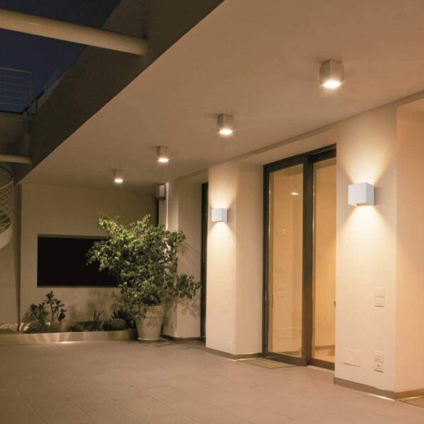 Ścienne lampy LED FUPE, 12 W, 3000 K, ciepłe światło, IP65, 2 sztuki - obrazek 2