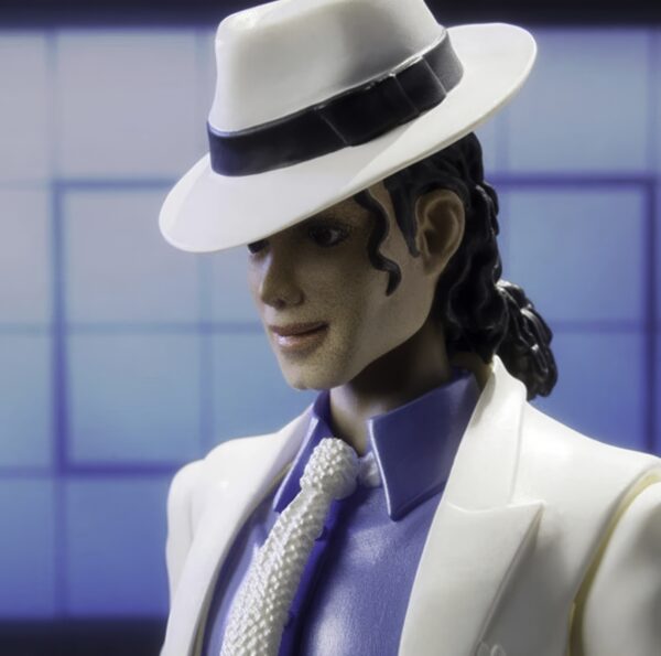 Figurka RESTEQ Michaela Jacksona Michael Jackson 20 cm, Król Popu - obrazek 6