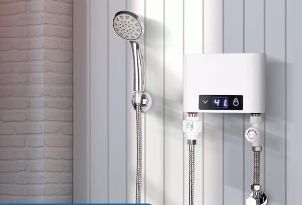 POWYSTAWOWY Podgrzewacz wody CEIEVER mini 220V 5500W natychmiastowy - obrazek 3