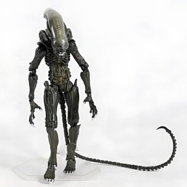 Figurka Xenomorpha z filmu Obcy 16 cm realistyczna figurka kolekcjonerska dla fanów sagi Alien - obrazek 2