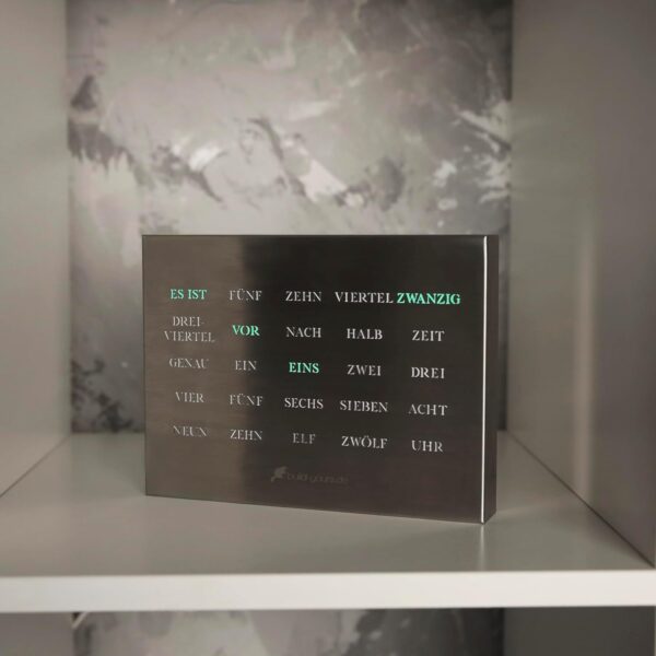 Elegancki Zegar LED do Biura build-yours BoxClock w języku niemieckim, szczotkowana stal Powystawowy - obrazek 4