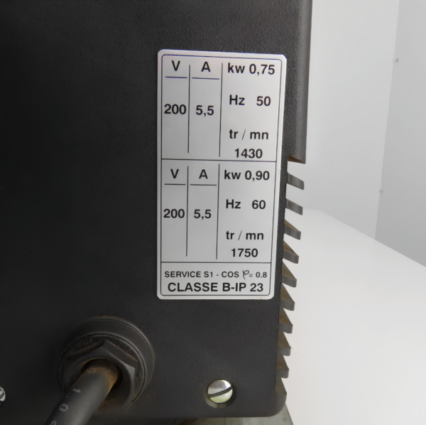 UŻYWANA Pompa próżniowa olejowa SOGEVAC SV25 A90L-0001-0425 z silnikiem - obrazek 12