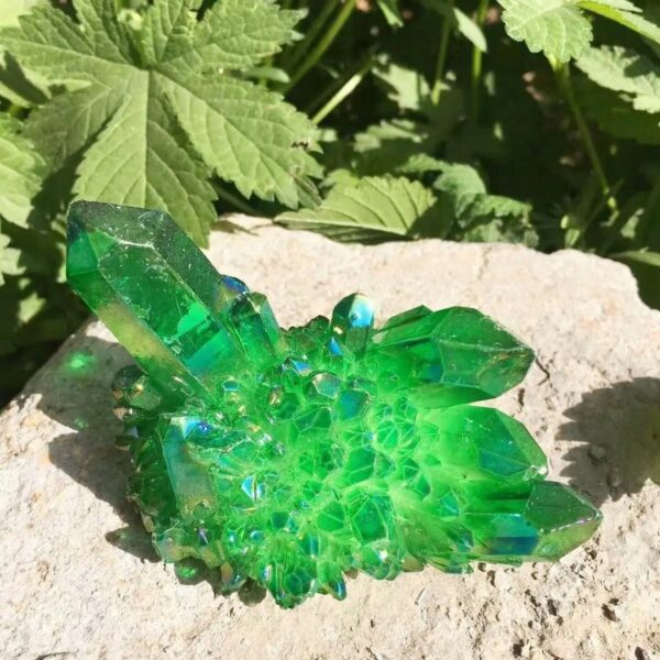Zielony kwarc kamienny 70g Naturalny kamień kwarcowy zieloną powłoką Mineralny Prazem Kształt może różnić - obrazek 5