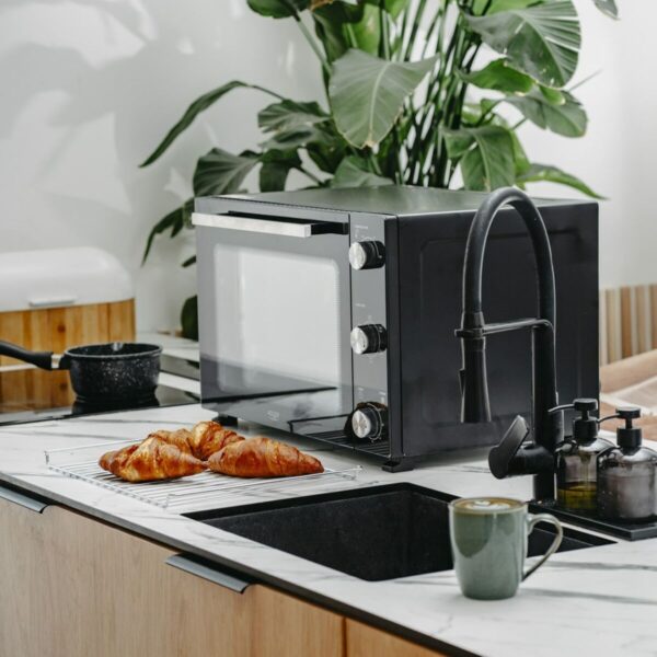 Piec Adler AD 6028 2000 W - obrazek 5