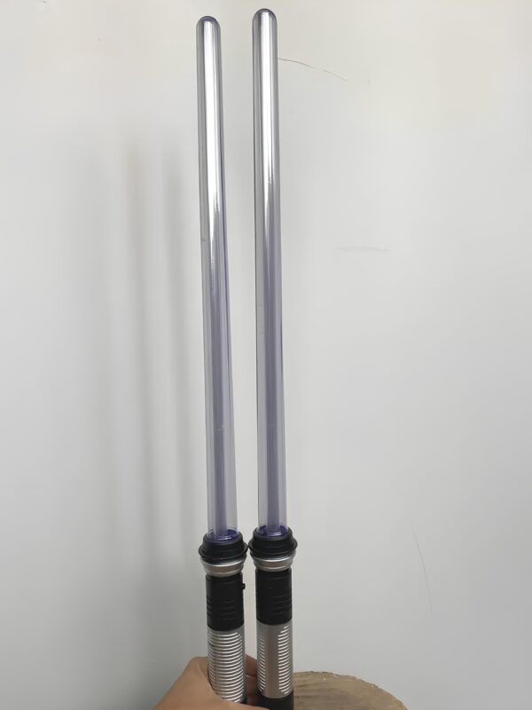 Zestaw LED mieczy Jedi STAR WARS 66cm 2 szt podświetlane miecze świetlne do zabawy i cosplayu fanów Gwiezdnych Wojen - obrazek 5