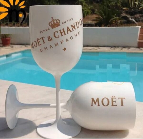 Kieliszek Moët & Chandon Ibiza 1 szt. Biały elegancki plastikowy kieliszek do szampana z logo, idealny na imprezy i plener - obrazek 7