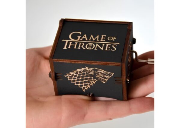 Pozytywka Gra o Tron ręczna skrzynka muzyczna z motywem Game of Thrones dla fanów serialu - obrazek 3
