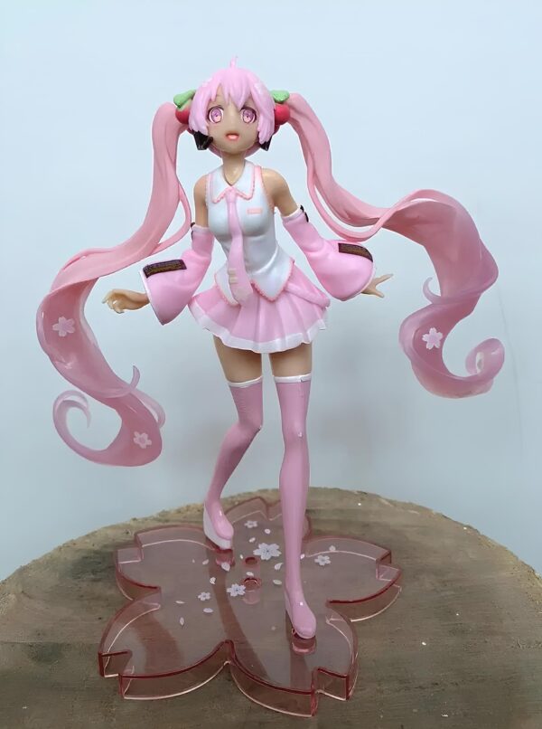Figurka anime Miku Hatsune Sakura 15 cm kolekcjonerska figurka japońskiej idolki w wersji sakura - obrazek 5